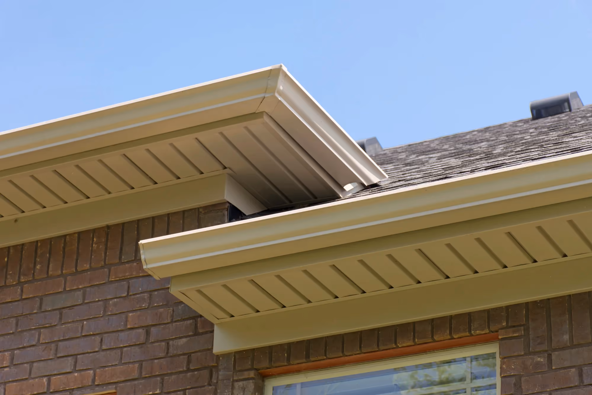 Fascia & Soffit Repair on a central Kentucky property